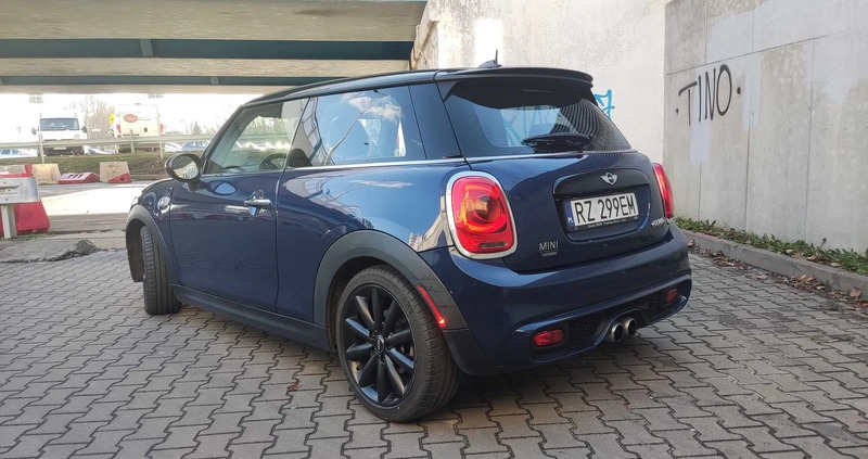 MINI Cooper S cena 58000 przebieg: 88000, rok produkcji 2016 z Rzeszów małe 56